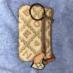 Vintage dooney key pouch